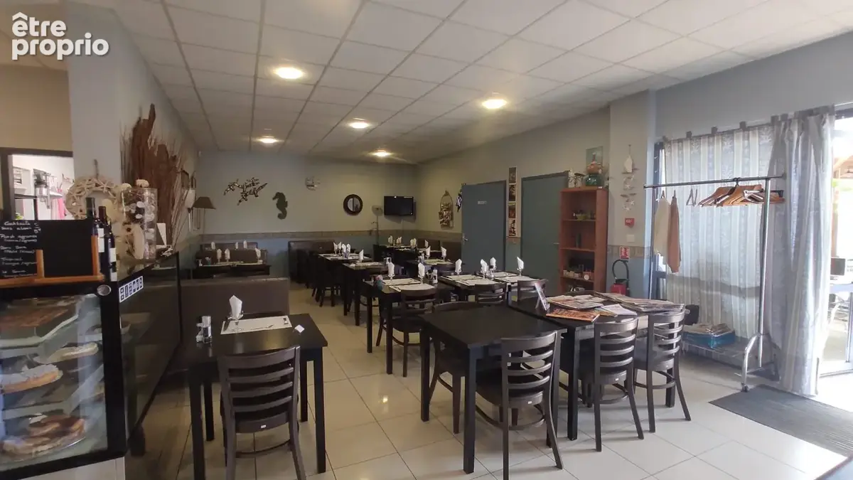 Restaurant, Gites, épicerie à la vente sur le chemin de Compostelle - photo 3