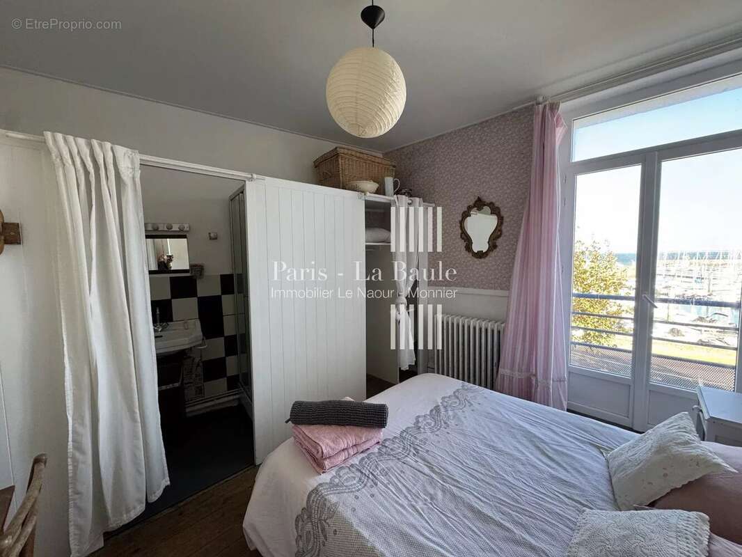 Commerce à PIRIAC-SUR-MER