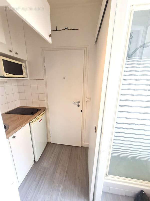 Appartement à PARIS-7E