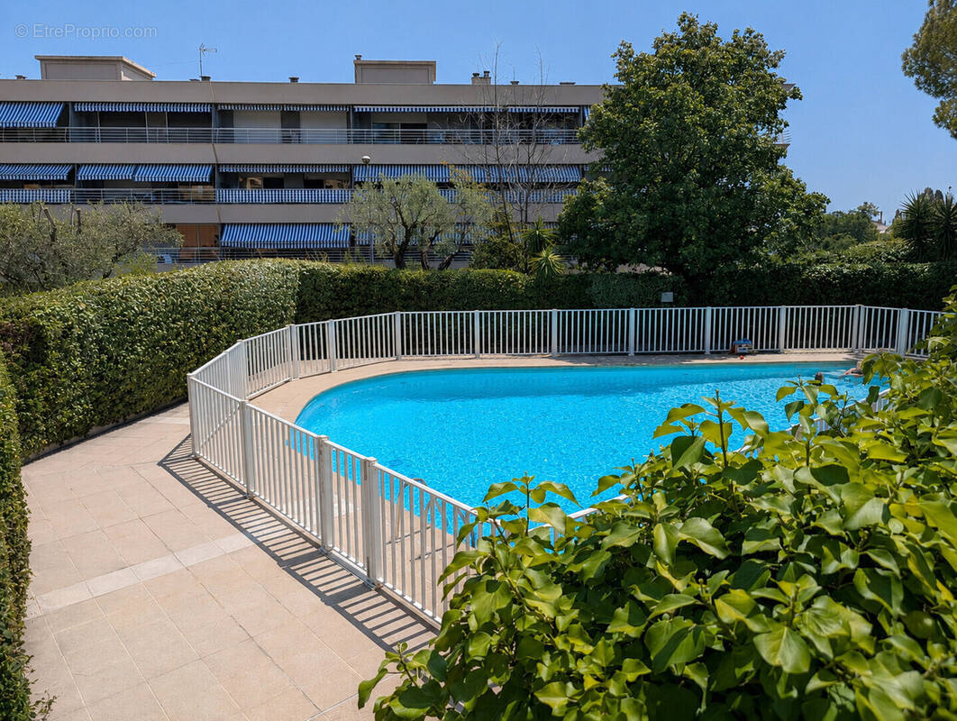 Appartement à VENCE