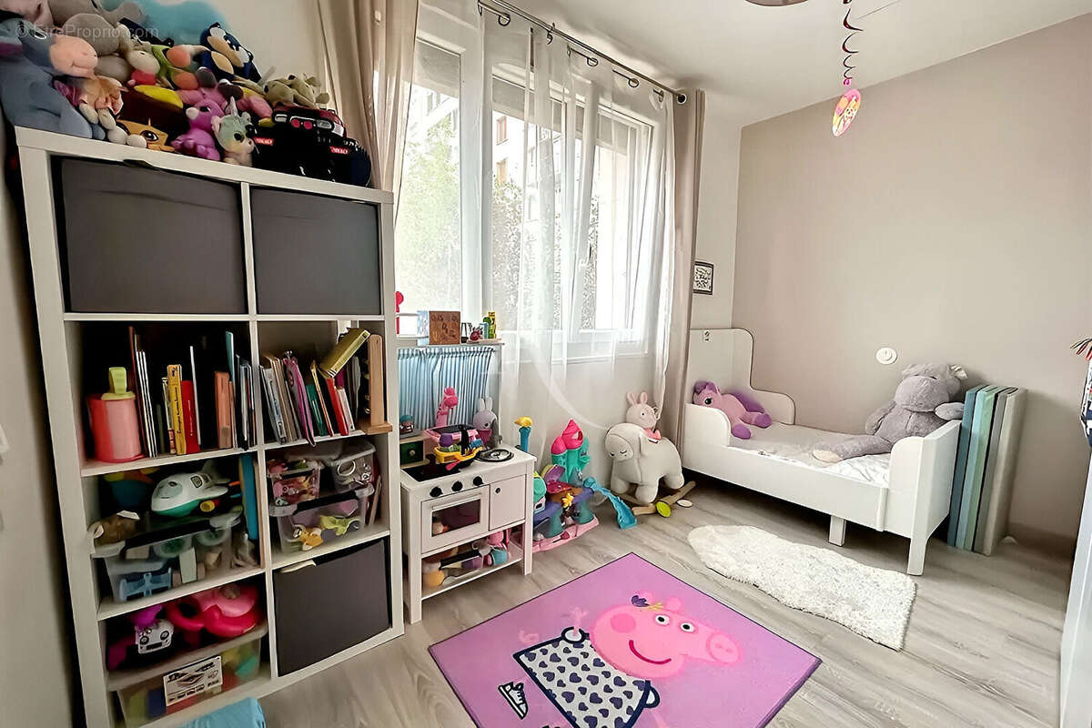 Appartement à VITRY-SUR-SEINE