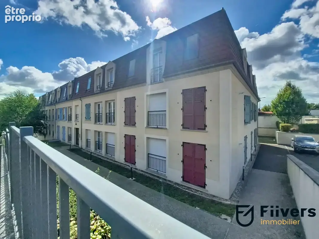 Appartement à MERU