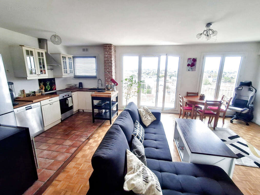 Appartement à BRY-SUR-MARNE