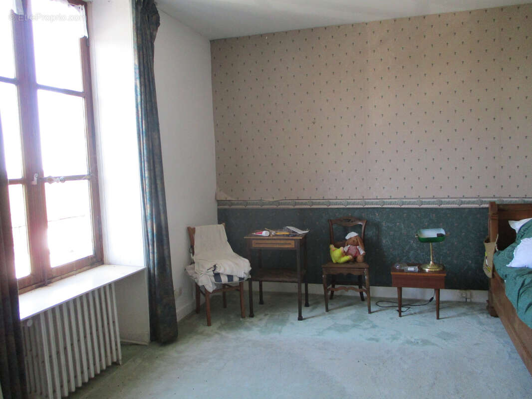 Maison à CEAUX-EN-COUHE