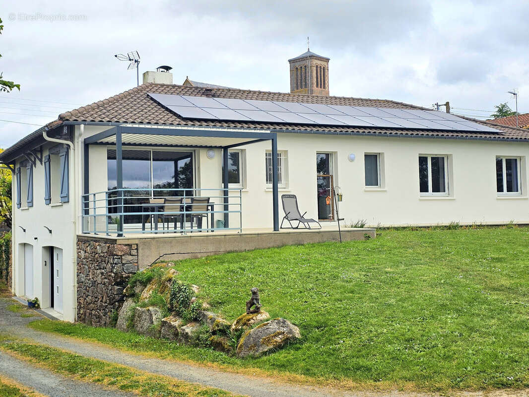 Maison à LA RENAUDIERE