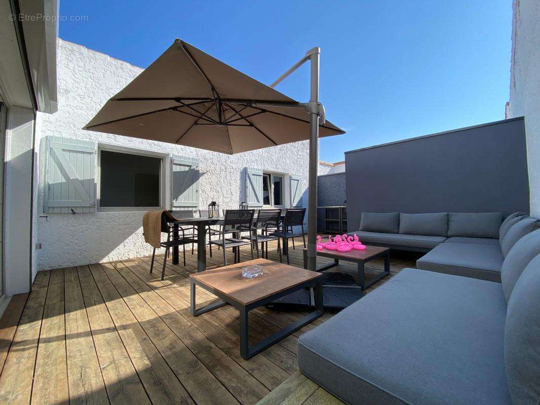 Maison à LES MATHES