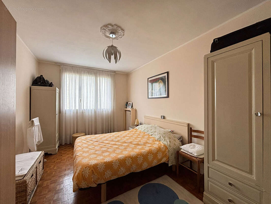 Appartement à EPINAY-SUR-SEINE