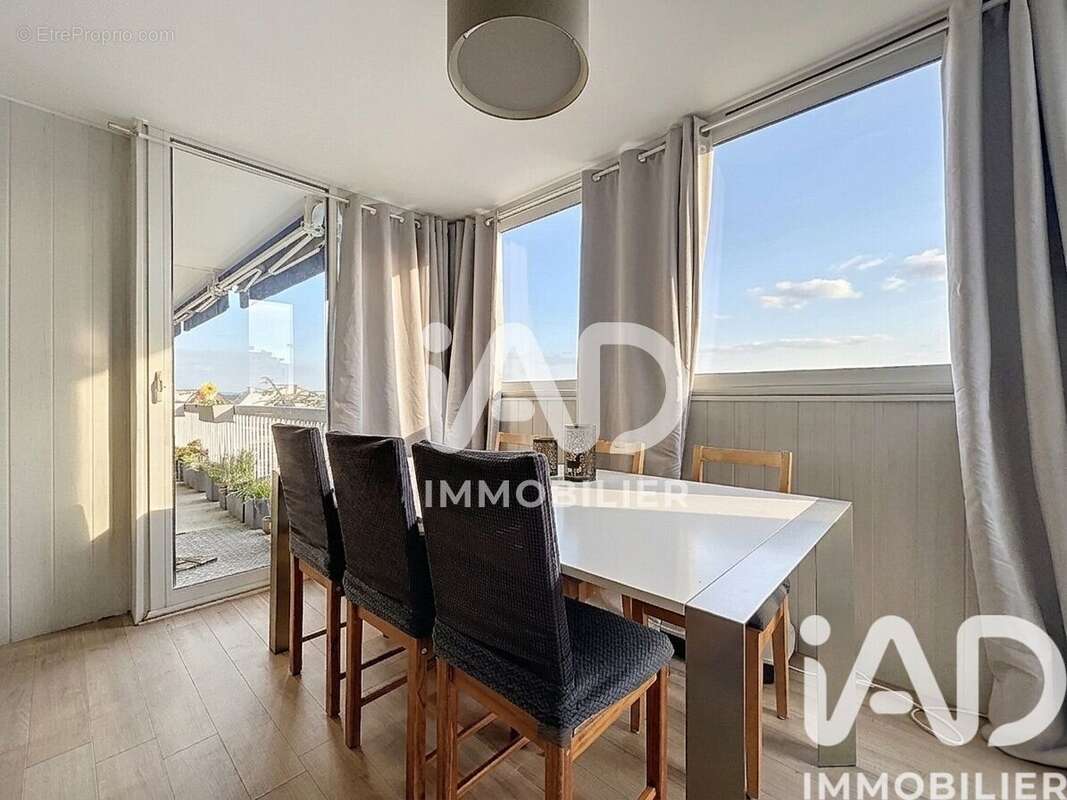 Photo 4 - Appartement à VELIZY-VILLACOUBLAY