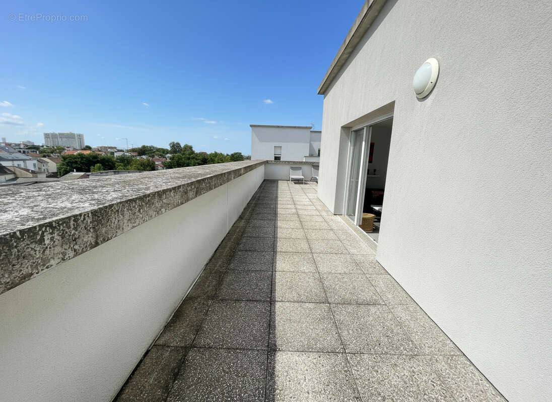 Appartement à STAINS