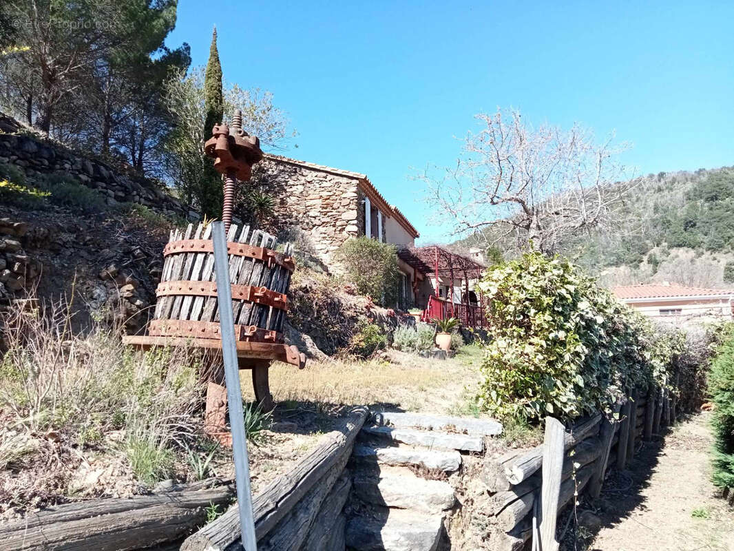 Maison à ARLES-SUR-TECH