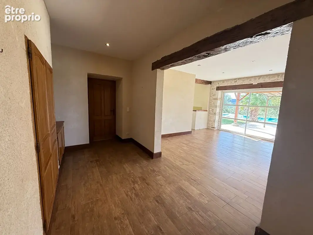 Maison en pierres avec piscine au calme - photo 13