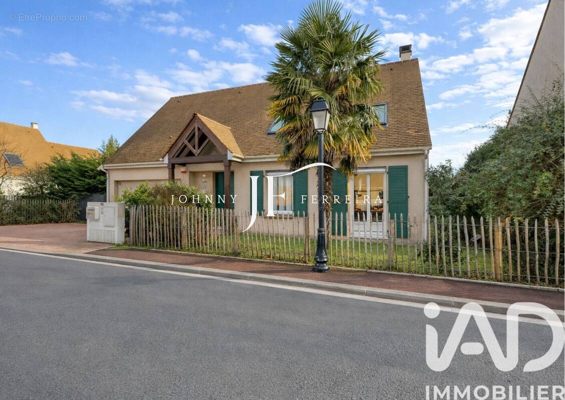 Photo 1 - Maison à GROSLAY