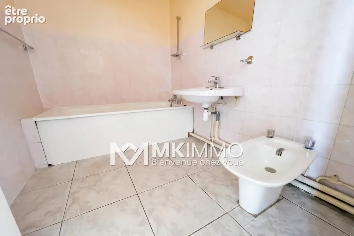 Appartement 1 pièce 41 m² à vendre à Antibes (06160) - photo 2