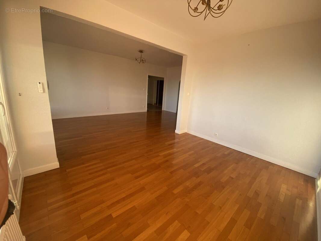 Appartement à VILLEFRANCHE-SUR-SAONE