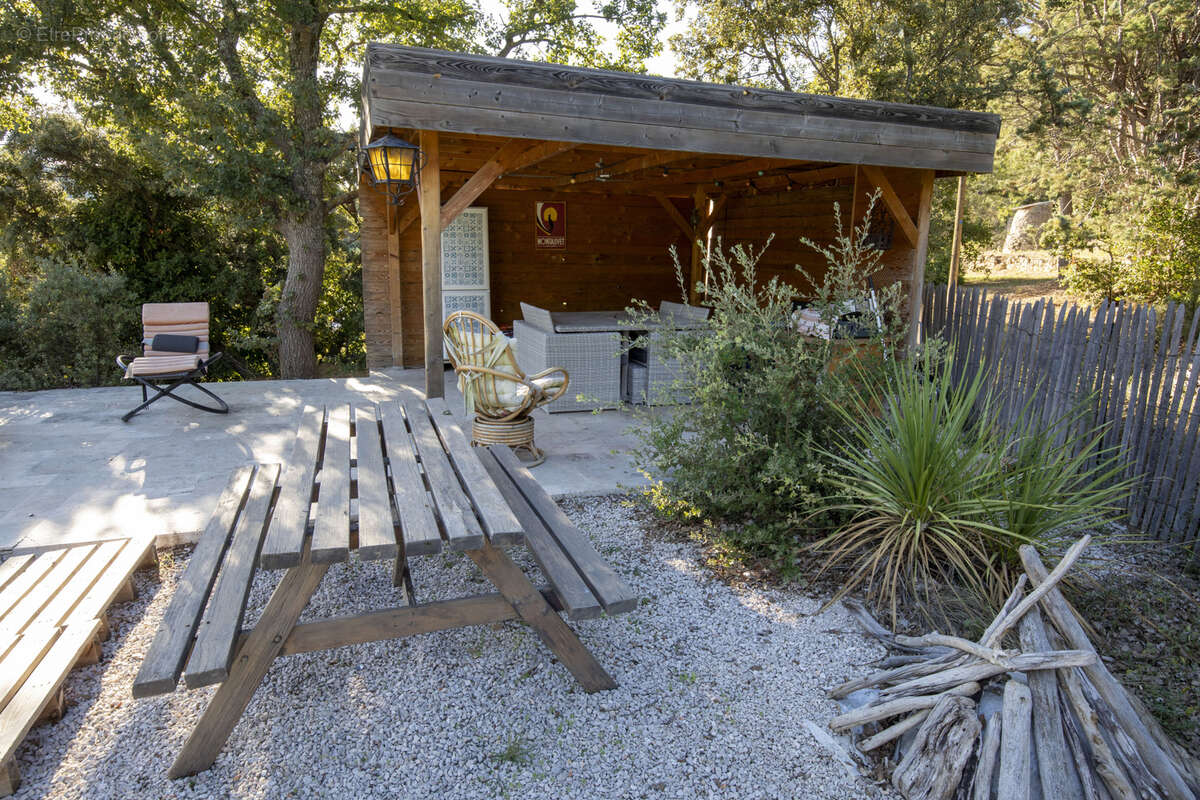 Maison à LA BOUILLADISSE