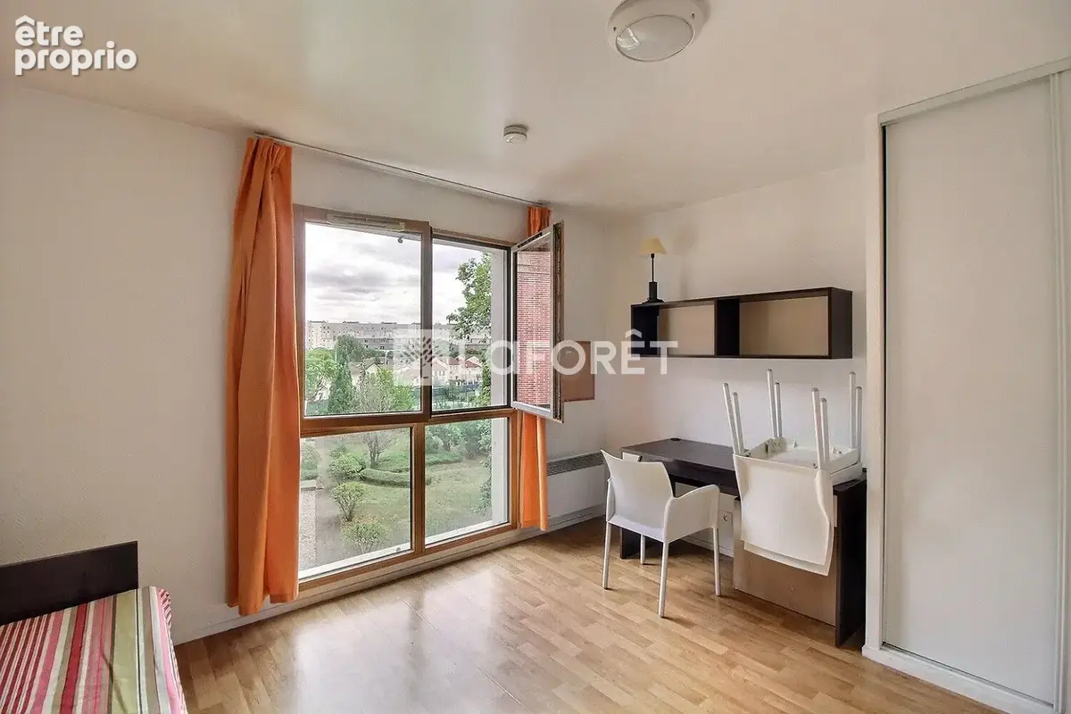 Appartement à RUEIL-MALMAISON