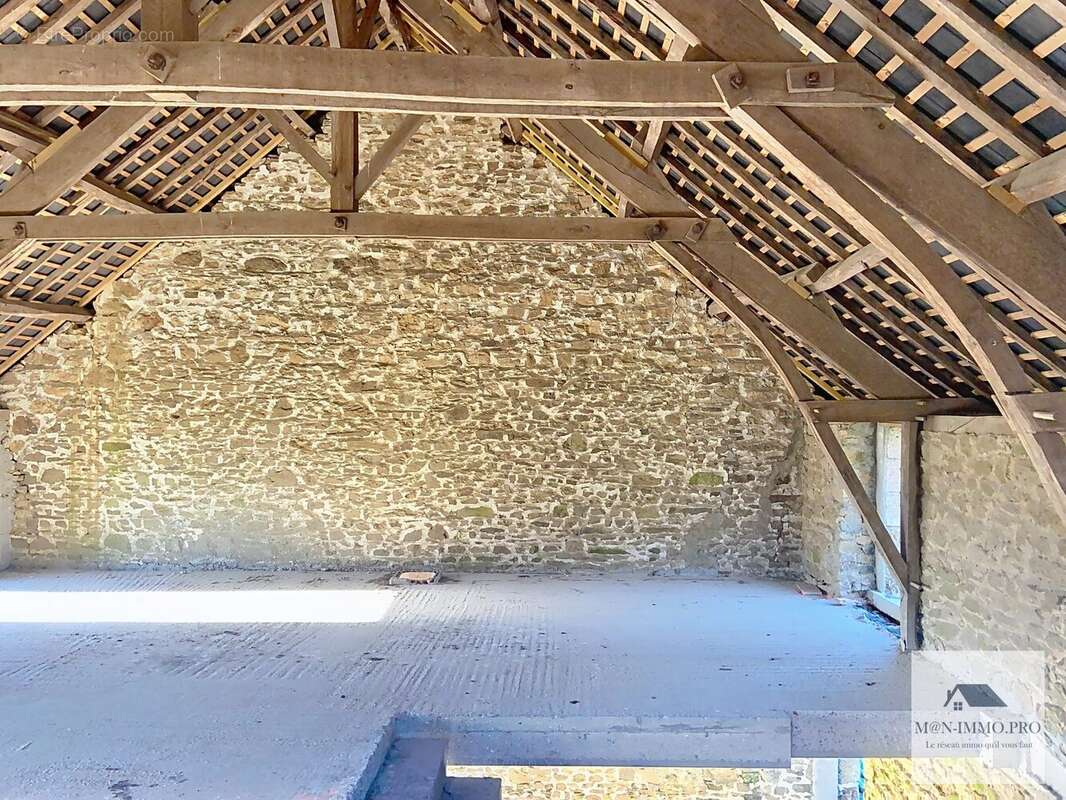 Maison 245 m² à Chauvigne  - photo 9