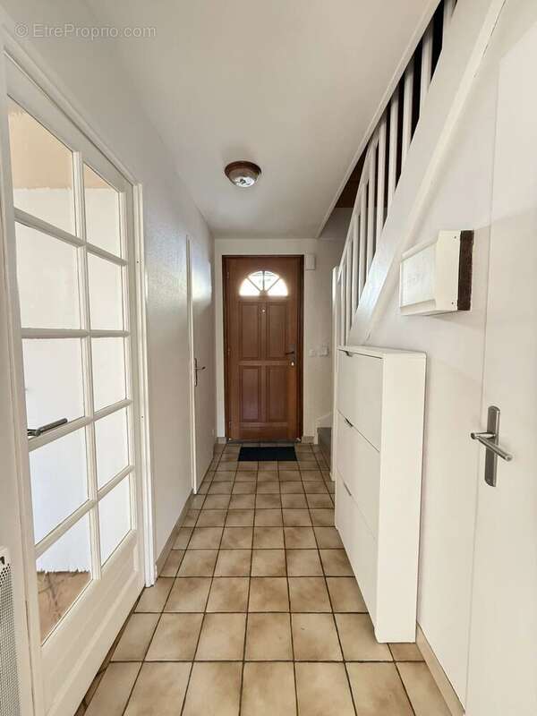 Maison à COMBS-LA-VILLE