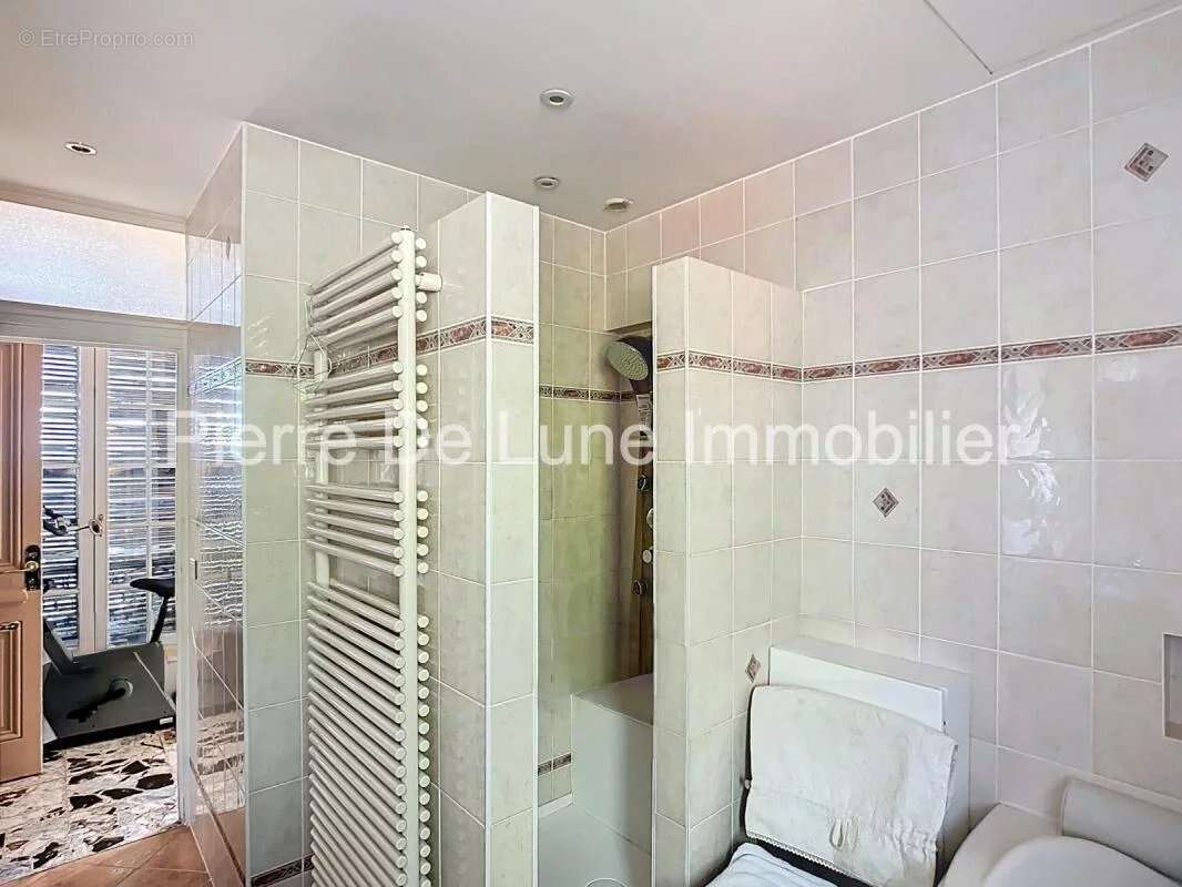 Maison à CALUIRE-ET-CUIRE