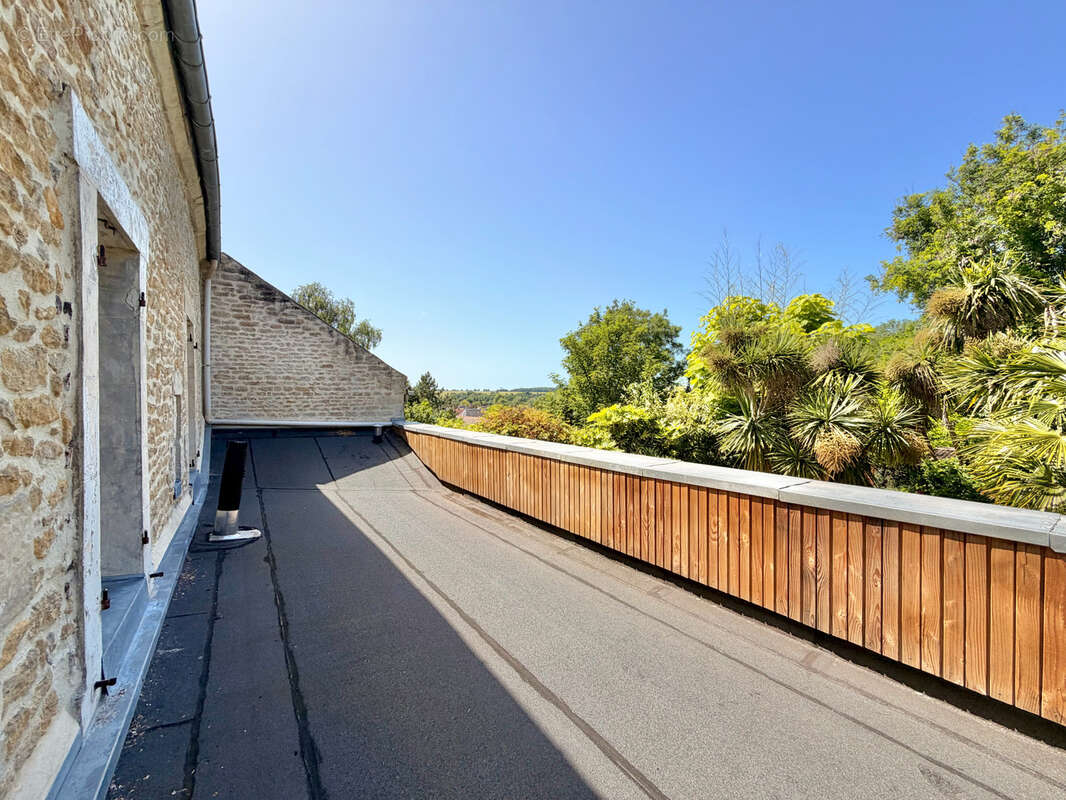 Maison rénovée de charme à REVIERS - photo 16