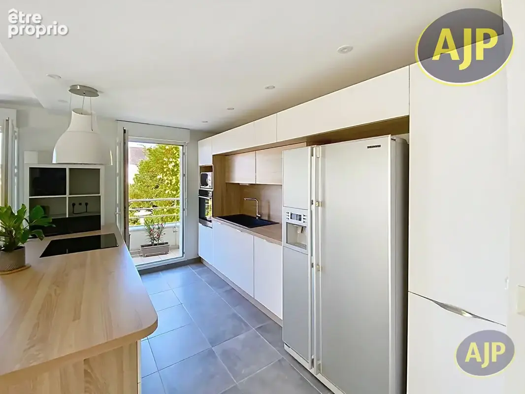 Appartement  lumineux de 70,55 m2 CARQUEFOU - photo 2