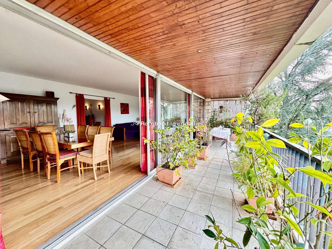 Appartement à VAUCRESSON