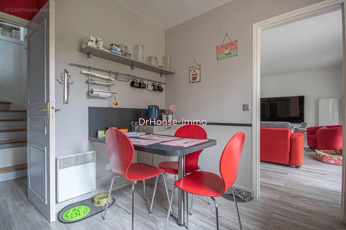 Maison à GARANCIERES