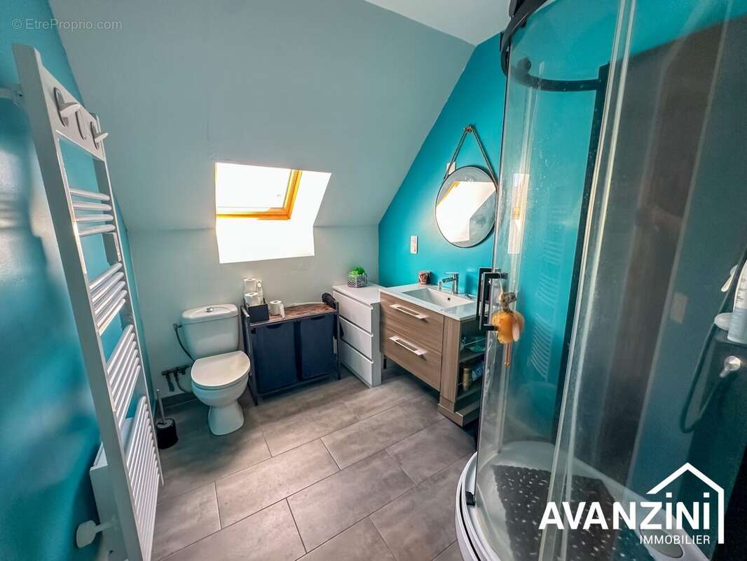 Maison à CRECY-LA-CHAPELLE