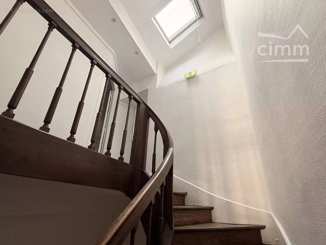 Immeuble de bureaux - centre-ville de blois - investissement ou installation d'entreprise - photo 15
