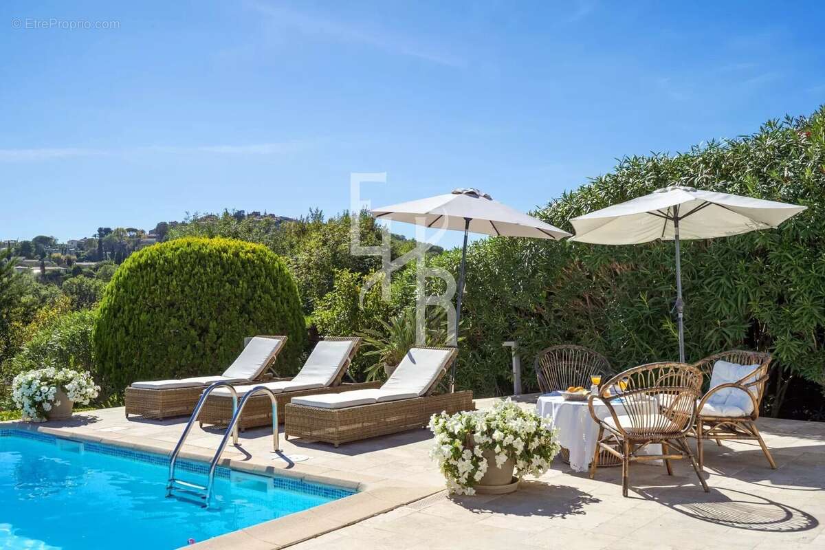 Achat / Vente villa Mougins vue village - photo 21
