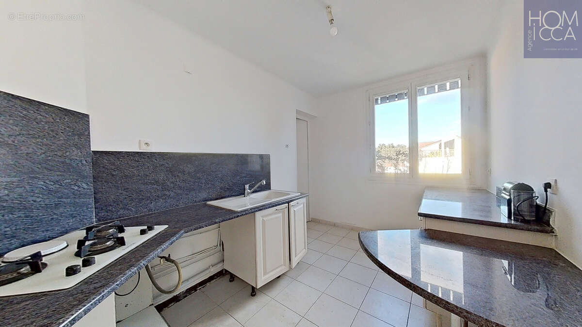 Appartement à TASSIN-LA-DEMI-LUNE