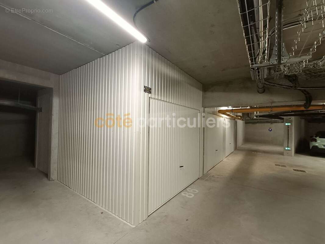 Parking à PUILBOREAU