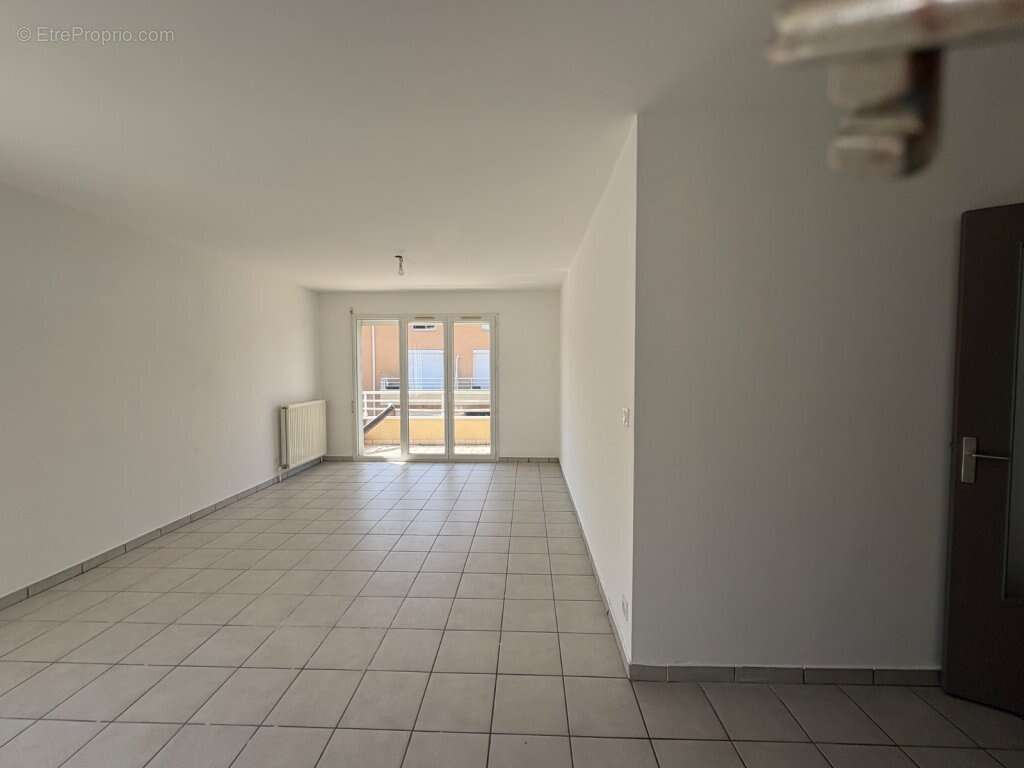 Andrézieux-Bouthéon - Appartement T3 - photo 5