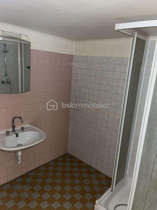 Maison à SAINTE-TULLE