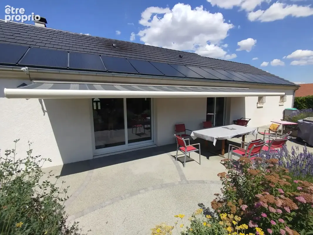 Pavillon contemporain avec prestations haut de gamme et vaste dépendance - photo 2