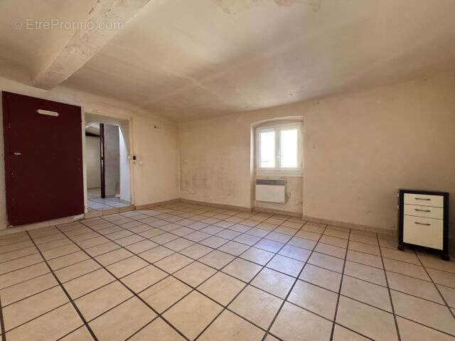 Maison à PEYROLLES-EN-PROVENCE