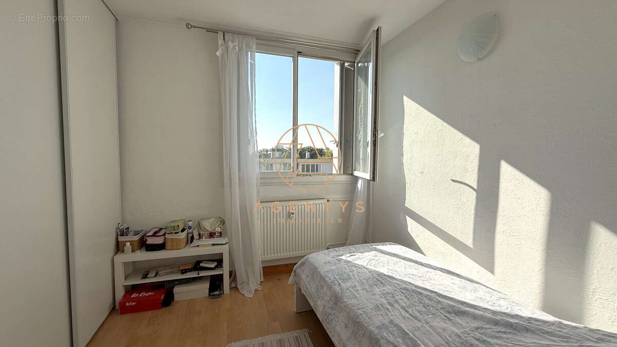 Appartement à LE PLESSIS-TREVISE