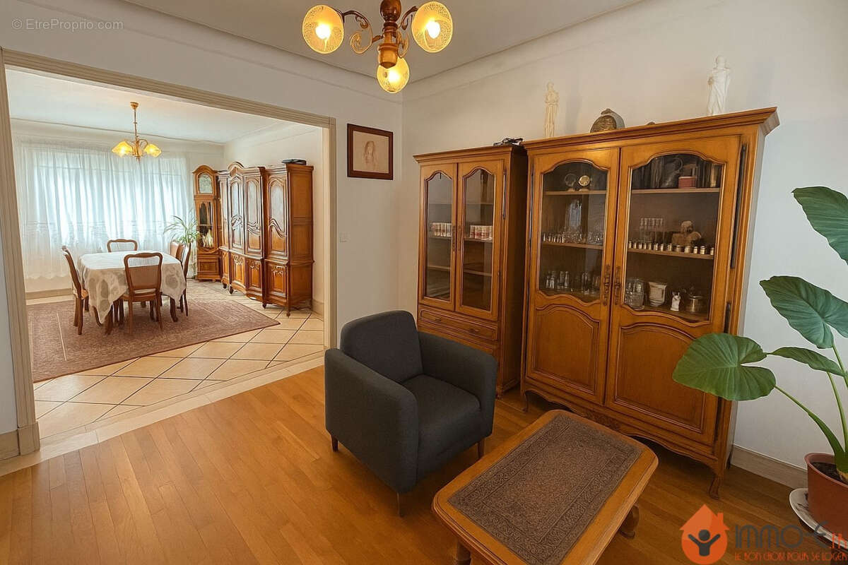 Maison à CLAYE-SOUILLY