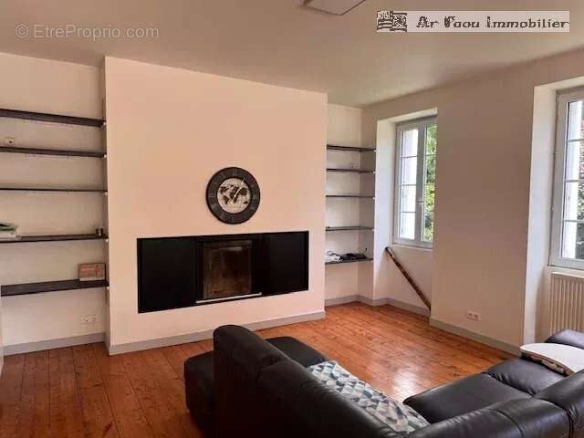 Maison à PONT-DE-BUIS-LES-QUIMERCH