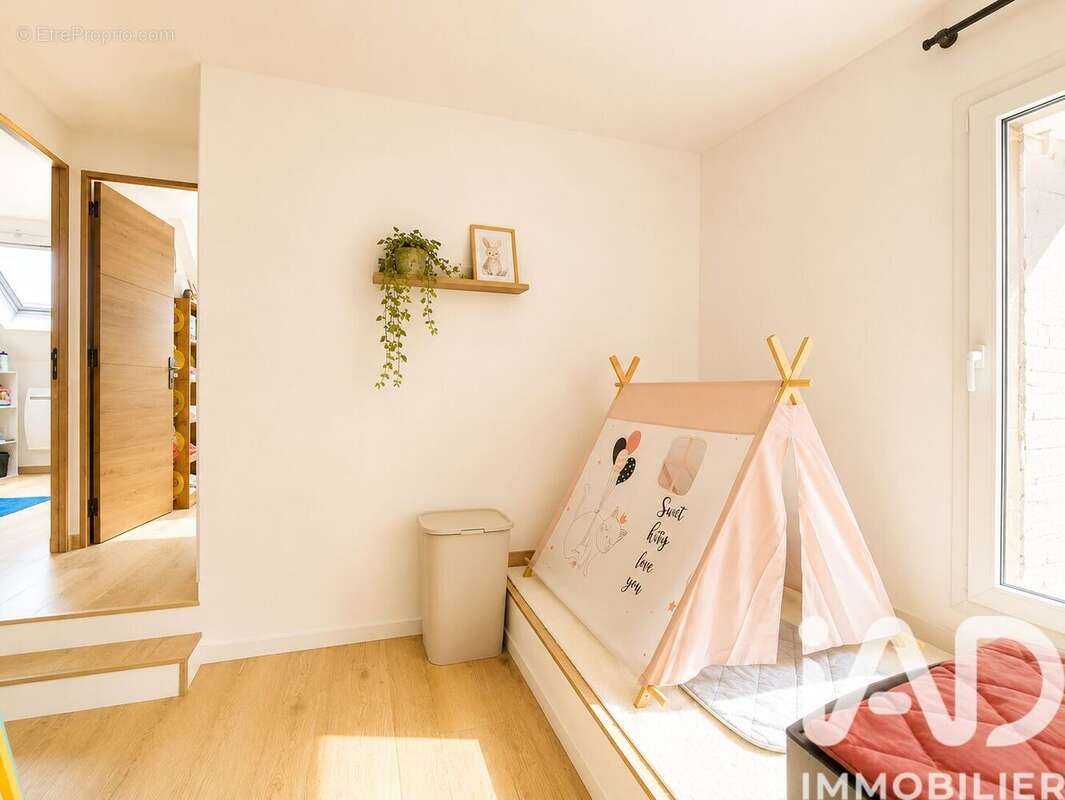Photo 5 - Maison à MARINES