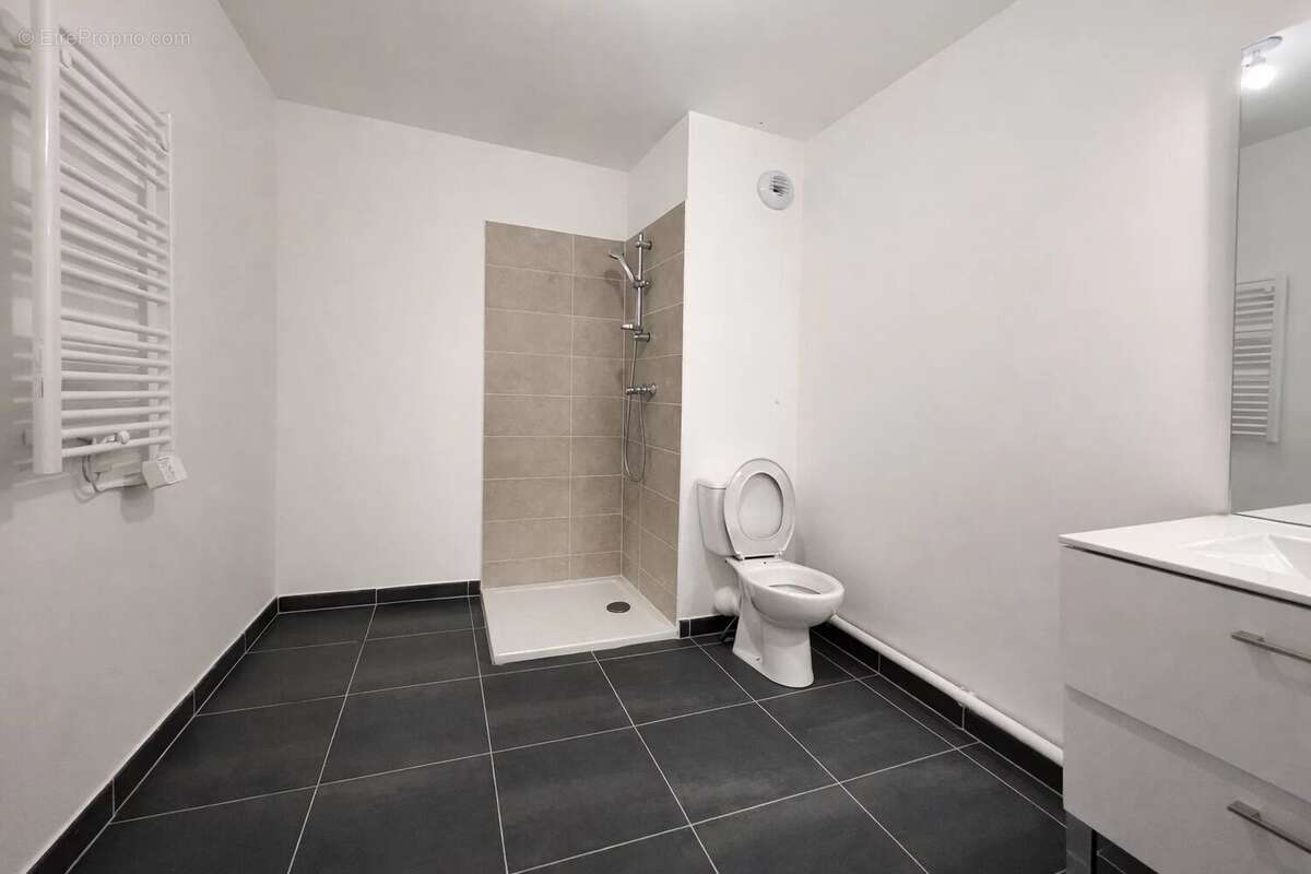 Appartement à FONTENAY-TRESIGNY