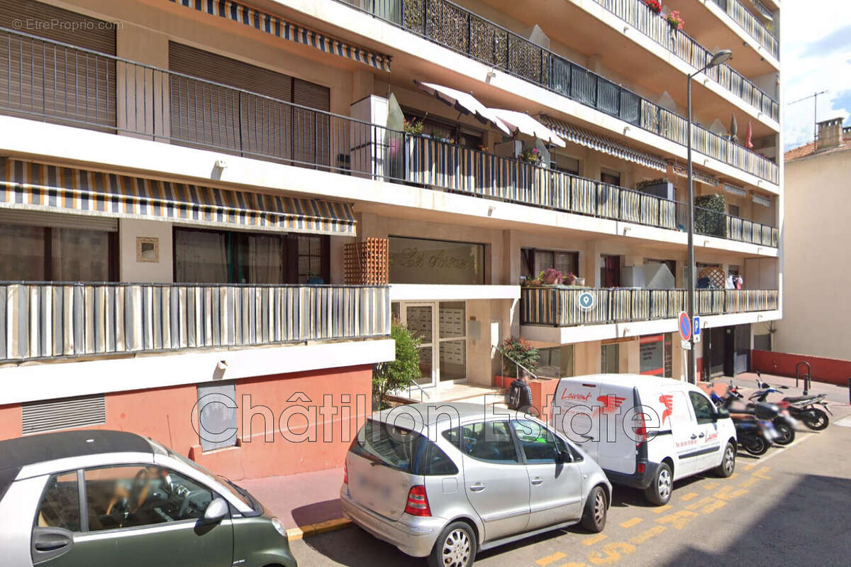 Appartement à CANNES