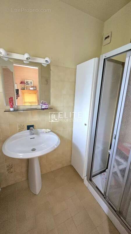 Appartement à VENCE