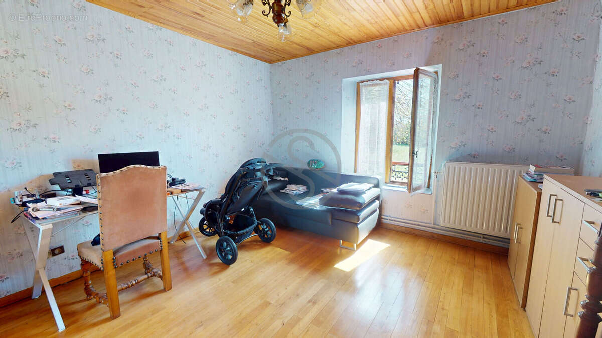 Maison dauphinoise - 3 chambres + double garage - photo 13