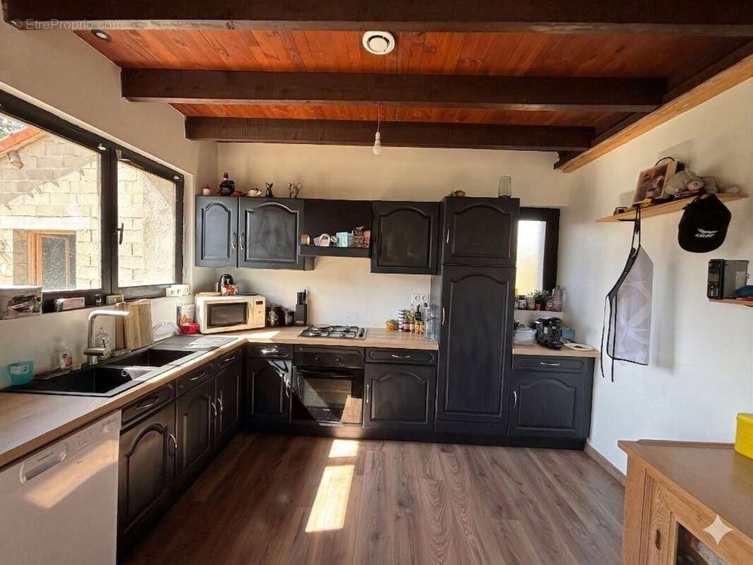 Maison 67 m² à Privas  - photo 3