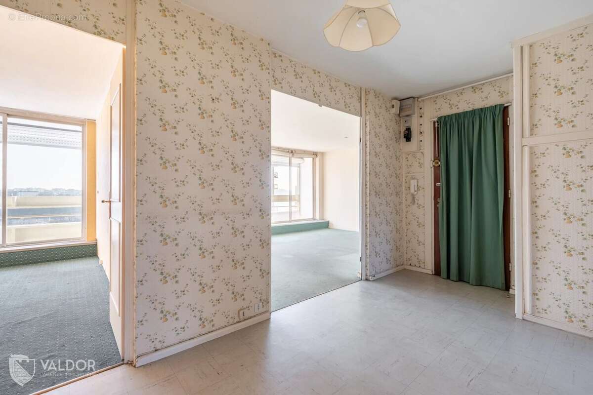 Appartement à LYON-9E