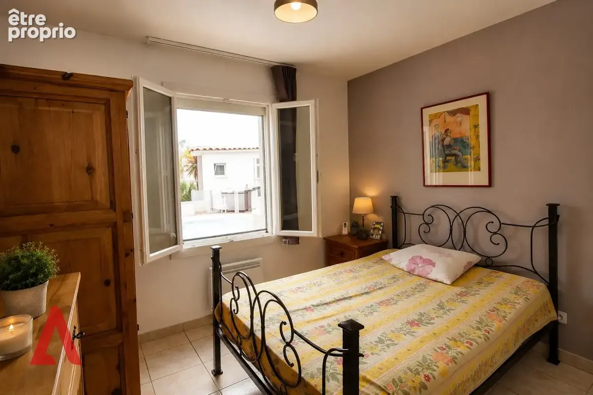 Coup de cur à Margon : villa avec piscine, jardin et logement indépendant  315 000  - photo 4