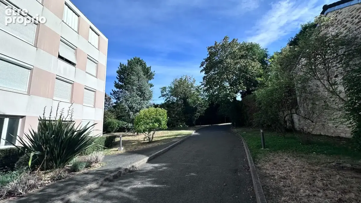 2 pièces quartier Créteil église - photo 16