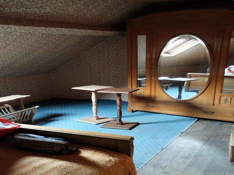 Maison à PAS-EN-ARTOIS