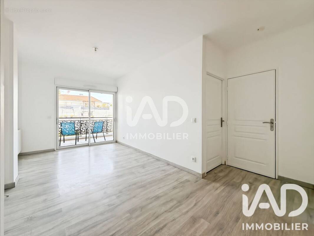 Photo 1 - Appartement à NEUILLY-PLAISANCE